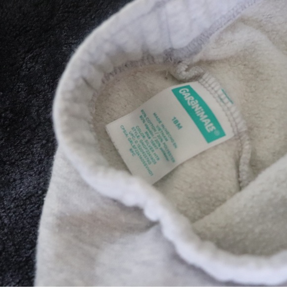 Baby Girl 18M Light Grey Sweatpants - Picture 3 of 3